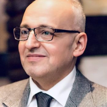شاكر شاكر
